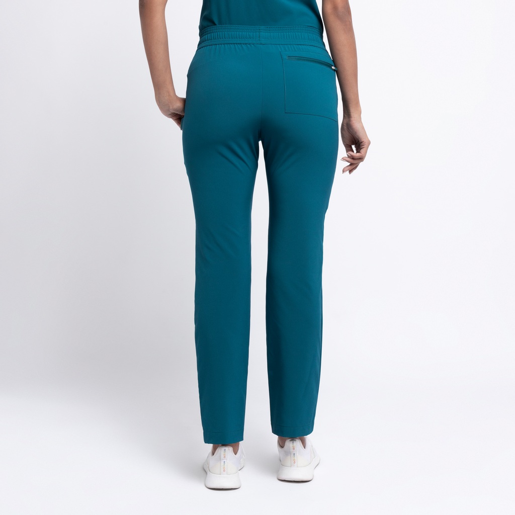 Pantalón Slim Limitless