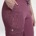 A102 BOTTOM MALVA_DETALLE.webp